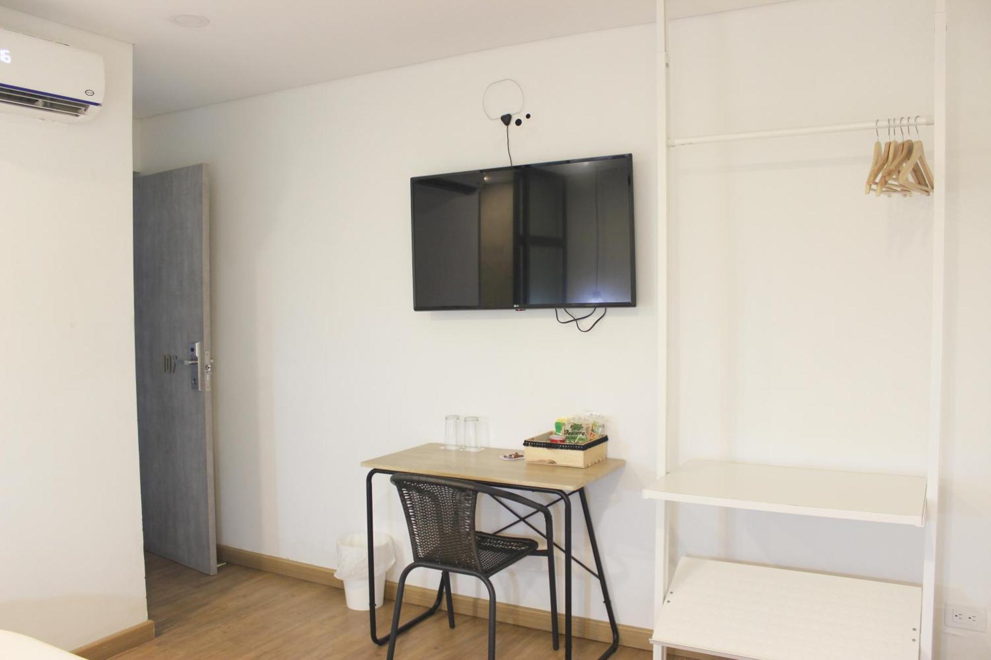 574 Hotel Medellin Phòng bức ảnh